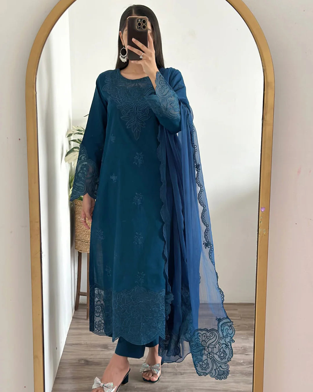 Mystic Glaze - 3 Piece Embroidered winter Suit